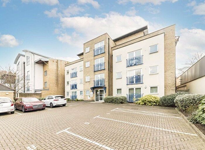 2 Bedroom Flat For Sale In Buckley House, Uxbridge Road, Acton, W3