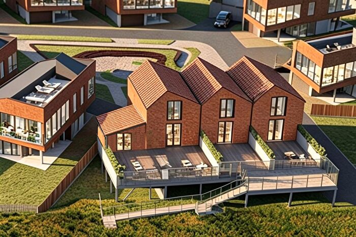 2 Bedroom Terraced House For Sale In Kingsmans Point, Kingsmans Farm Road, SS5