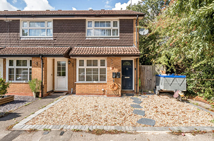 2 Bedroom End Of Terrace House For Sale In Burwell Close, Lower Earley, Reading, RG6