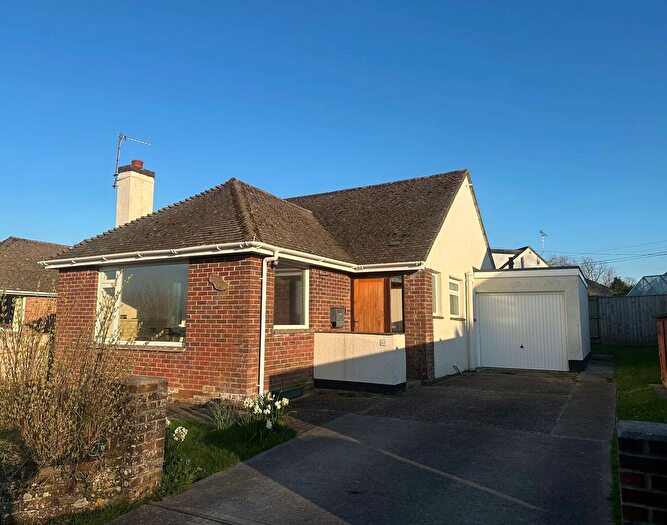 2 Bedroom Bungalow To Rent In Denbury Down Lane, Newton Abbot, TQ12