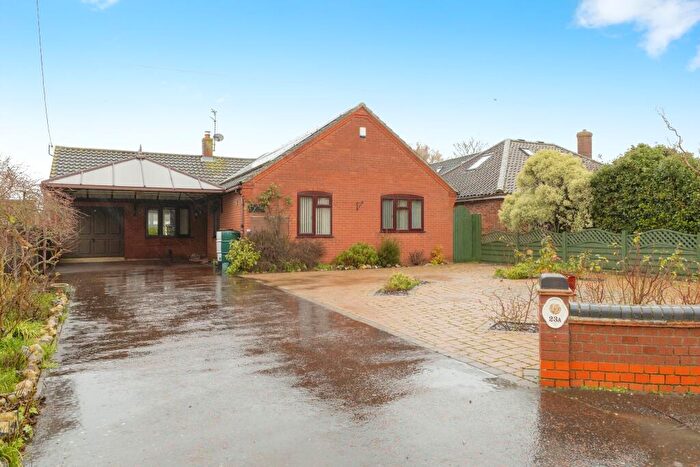 3 Bedroom Bungalow For Sale In Bellrope Lane, Wymondham, Norfolk, NR18