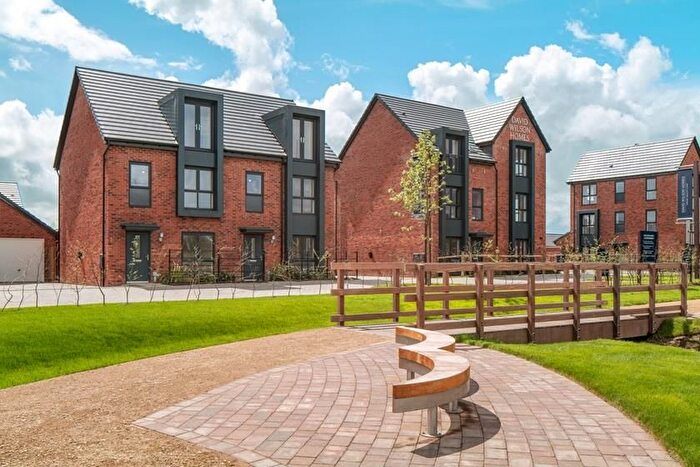 2 Bedroom Flat To Rent In Wishford Row, Wichelstow, SN1