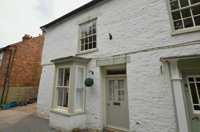 3 Bedroom End Of Terrace House To Rent In Weston Road, Olney, MK46