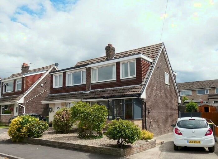 3 Bedroom Semi-Detached House To Rent In Hellifield, Fulwood, Preston, PR2