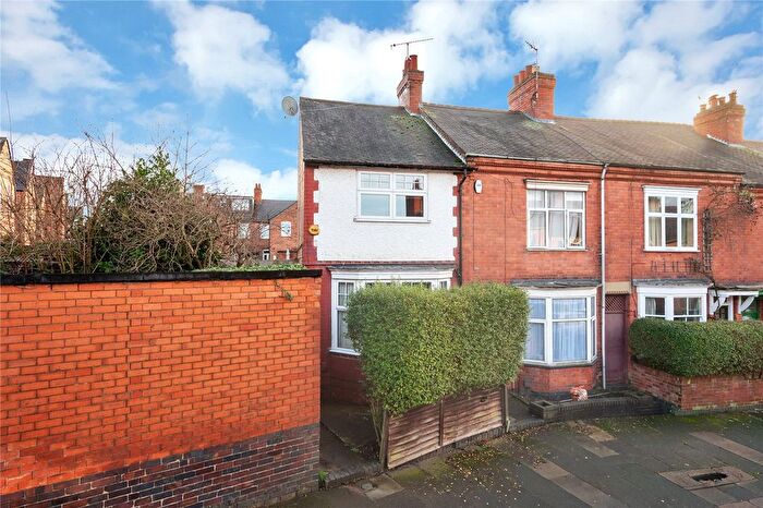 2 Bedroom End Terrace House For Sale In Thurlow Road, Clarendon Park, Leicester, LE2
