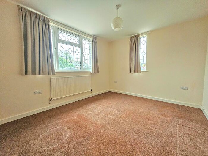 3 Bedroom Bungalow For Sale In Grange Lane, Utterby, LN11