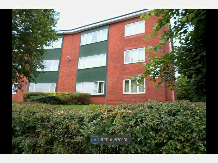 2 Bedroom Flat To Rent In Caldbeck Drive, Middleton, M24