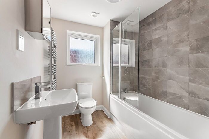 2 Bedroom Flat To Rent In Nature Road, North Cambridge, Cambridge, CB3