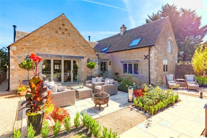4 Bedroom Detached House For Sale In Southrop, Lechlade, Gloucestershire, GL7