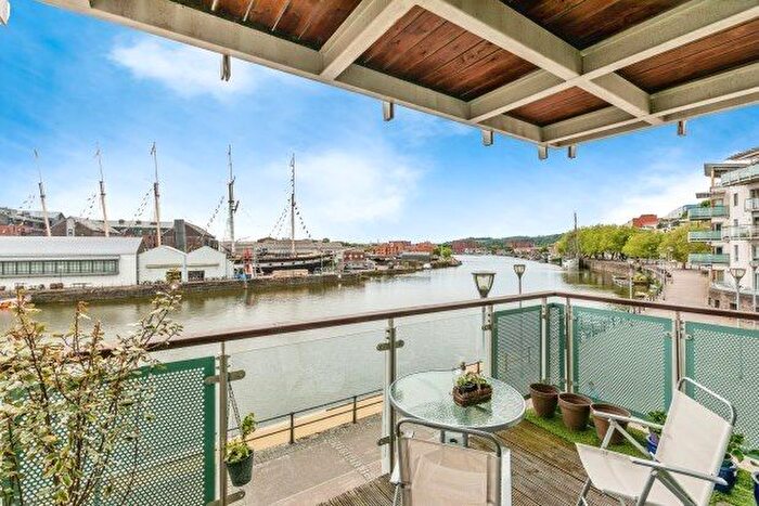 2 Bedroom Flat To Rent In Lime Kiln Road, Bristol, BS8