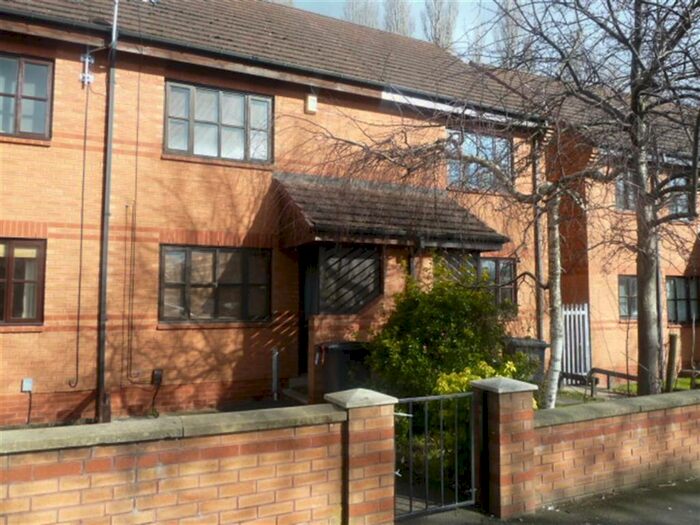 2 Bedroom Terraced House To Rent In Sicey Avenue, Sheffield, S5