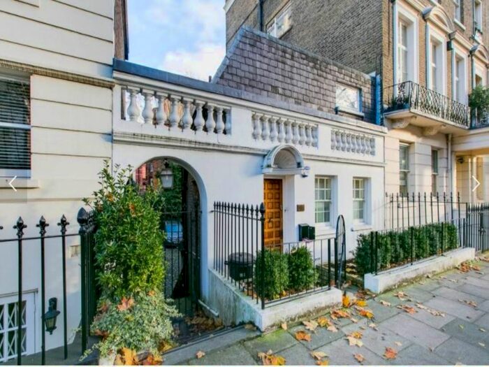 2 Bedroom Property To Rent In Rutland Gate, Knightsbridge, London, SW7