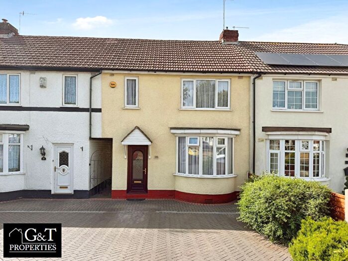 3 Bedroom Terraced House For Sale In Saltwells Road, Dudley, DY2