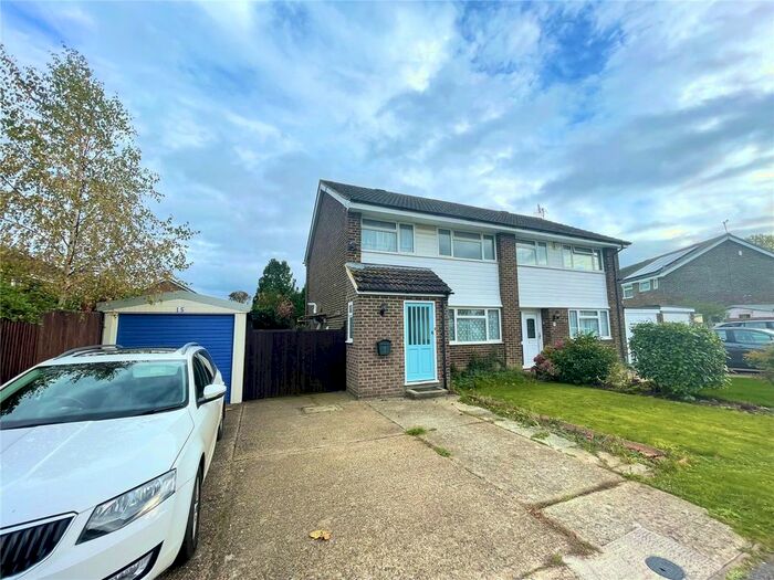 3 Bedroom Semi-Detached House To Rent In Witherdale, Horley, Surrey, RH6