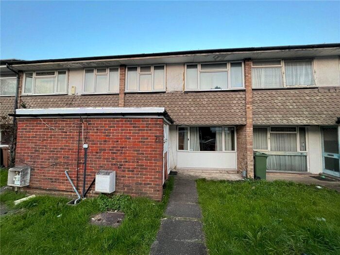 4 Bedroom Terraced House To Rent In Guildford Park Avenue, Guildford, Surrey, GU2