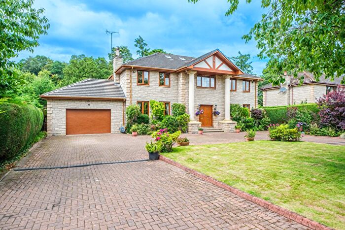 6 Bedroom Detached House For Sale In Tait Walk, Crossford, Carluke, ML8