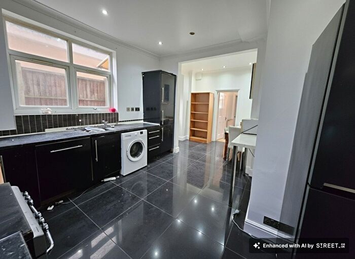 4 Bedroom Semi Detached House To Rent In Ealing Road, Wembley, HA0