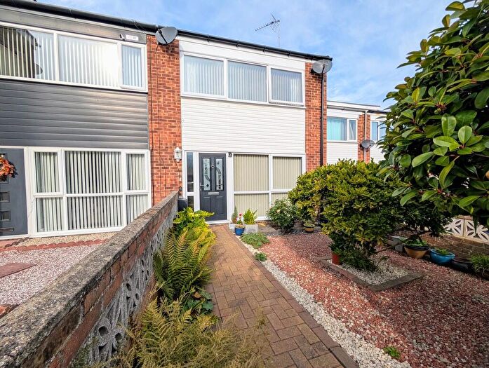 3 Bedroom Terraced House For Sale In Waveney Road, Ipswich, IP1