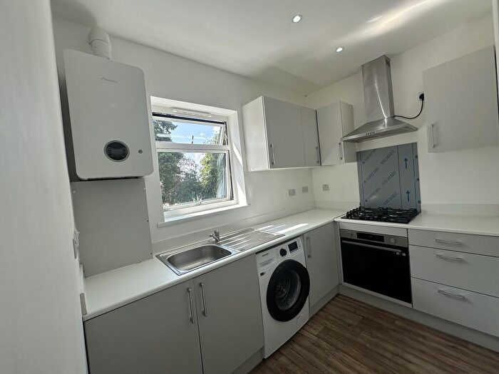 1 Bedroom Apartment To Rent In Westwood Road, Ilford, IG3