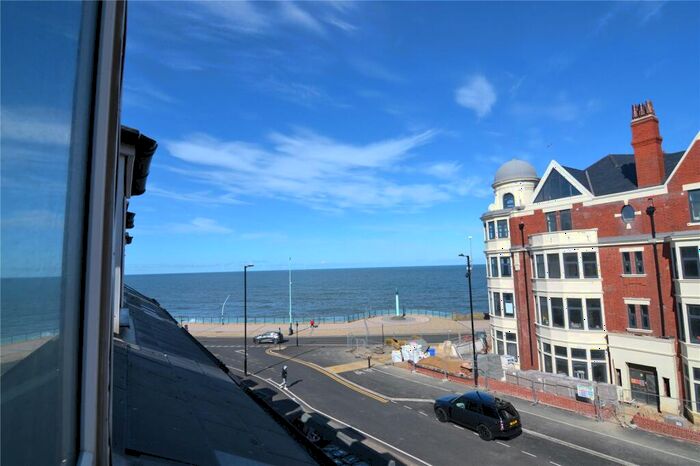 1 Bedroom Apartment To Rent In South Parade, Whitley Bay, Tyne And Wear, NE26