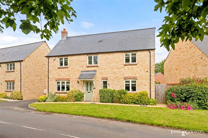 4 Bedroom Detached House For Sale In North Luffenham, LE15