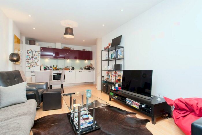 2 Bedroom Flat To Rent In Soda Studios, Kingsland Road, Haggerston, E8