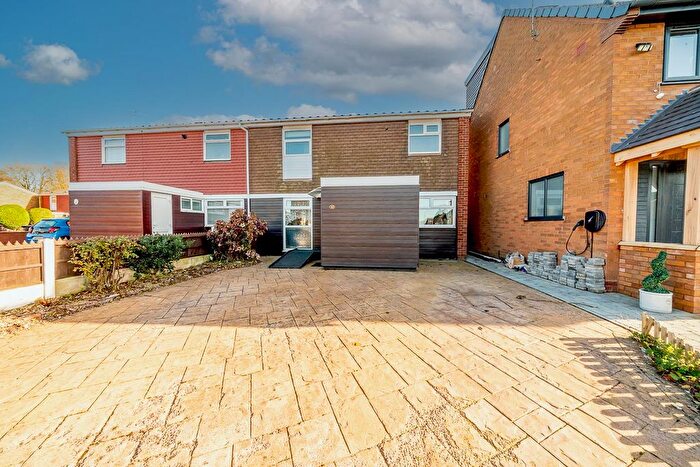 3 Bedroom Property For Sale In Ryan Avenue, Wolverhampton, WV11