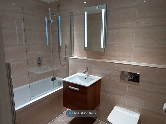 2 Bedroom Flat To Rent In Court Road, Hythe, CT21