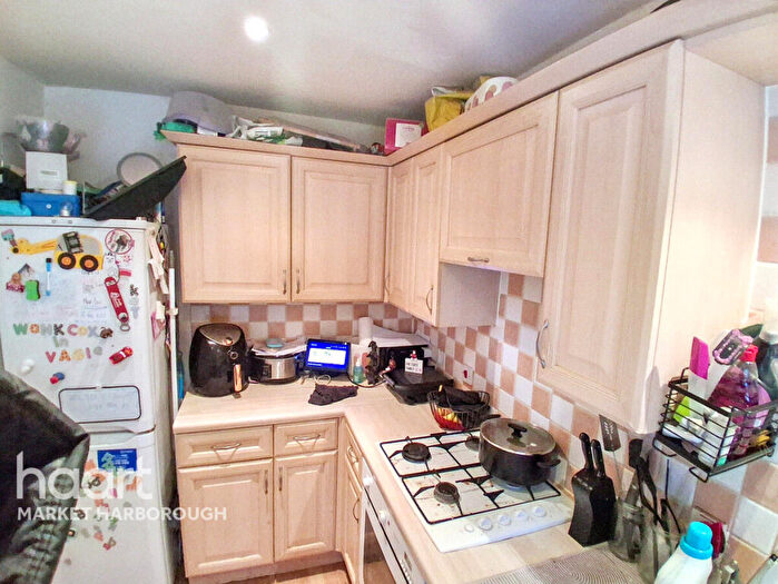 2 Bedroom Terraced House For Sale In Tymecrosse Gardens, Market Harborough, LE16