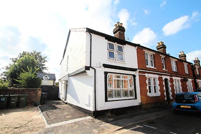 2 Bedroom Flat To Rent In Springfield Road, Guildford, GU1