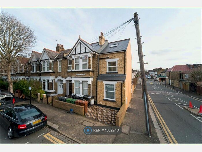 3 Bedroom End Of Terrace House To Rent In Pretoria Road, London, E11