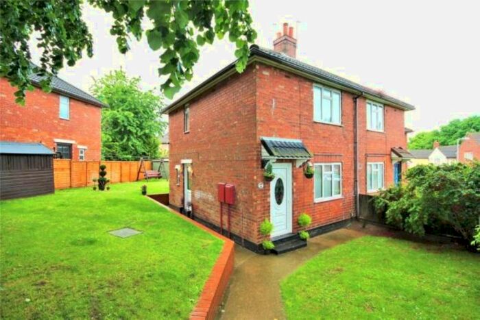 2 Bedroom Semi-Detached House To Rent In Tower Drive, Lincoln, LN2