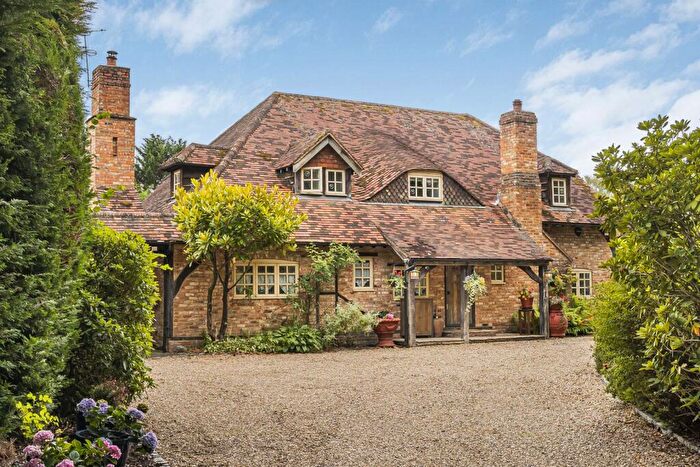 5 Bedroom Detached House For Sale In Scotts Grove Road, Chobham, Woking, Surrey, GU24