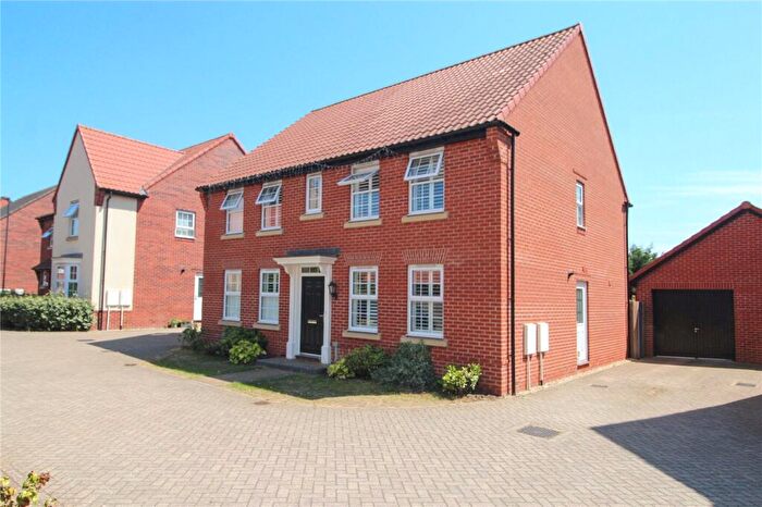 4 Bedroom Detached House For Sale In Neale Avenue, Poringland, Norwich, Norfolk, NR14