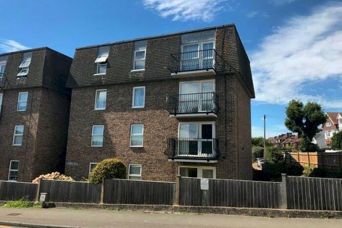 2 Bedroom Flat To Rent In Godwyne Road, Dover CT16