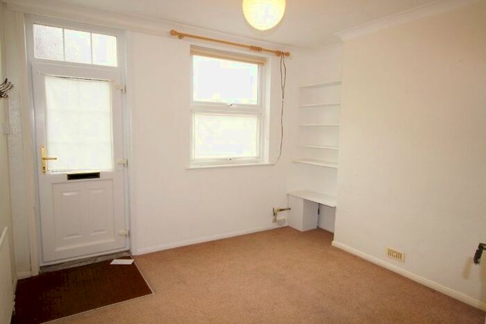 2 Bedroom Cottage To Rent In Buckhurst Lane, Sevenoaks, TN13