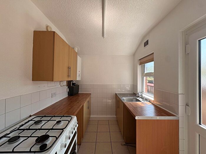 2 Bedroom Terraced House To Rent In Cunliffe Road, Blackpool, FY1