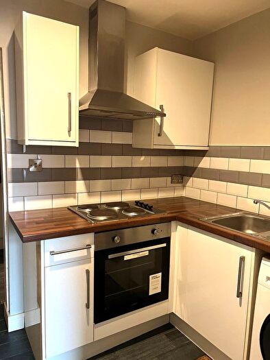 1 Bedroom Flat To Rent In Flat, Copley Road, DN1