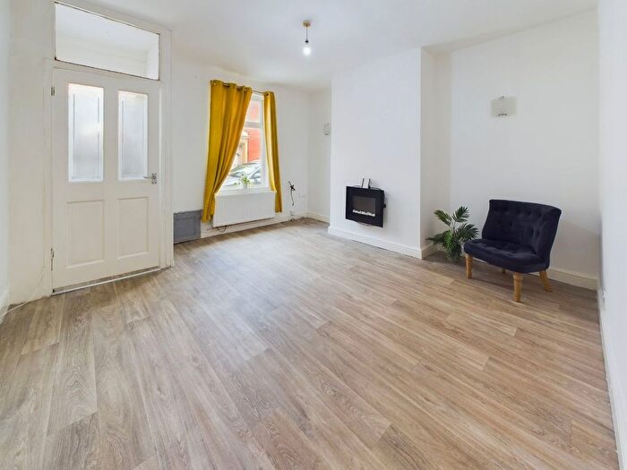 3 Bedroom Terraced House To Rent In New Wellington Street, Blackburn, BB2