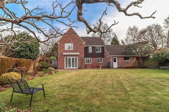 4 Bedroom Detached House For Sale In Kingsmead, Anna Valley, Andover, Hampshire, SP11