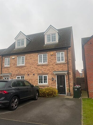 3 Bedroom Semi Detached House For Sale In Peak Dale Drive, Waverley, Rotherham, S60