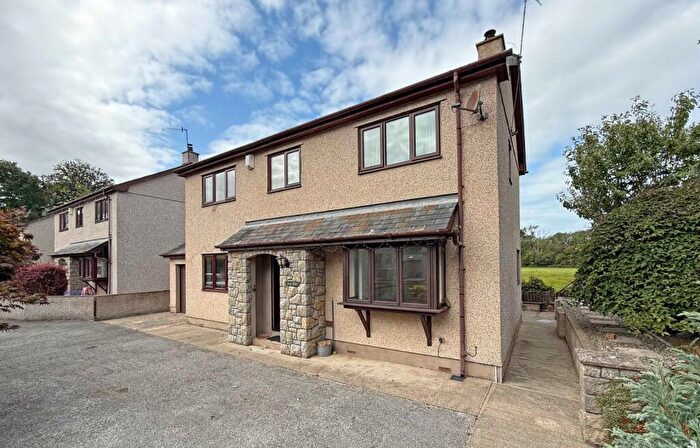 3 Bedroom Detached House For Sale In Bontnewydd, Caernarfon, Gwynedd, LL54