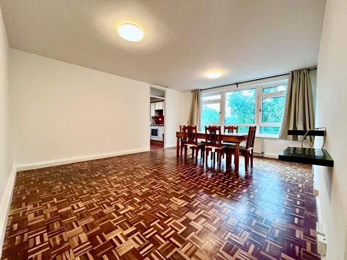 1 Bedroom Flat To Rent In Perivale Lane, UB6