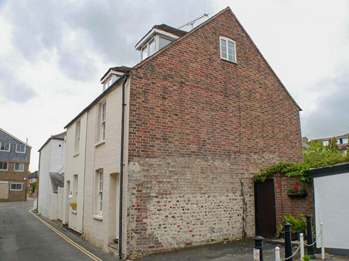2 Bedroom Terraced House To Rent In River Road, Arundel, West Sussex, BN18