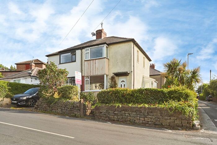 3 Bedroom Semi Detached House For Sale In Batter Lane, Rawdon, Leeds, LS19