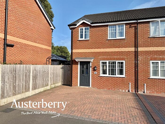 3 Bedroom Semi-Detached House For Sale In Grove Road, Heron Cross, Stoke-On-Trent, ST4