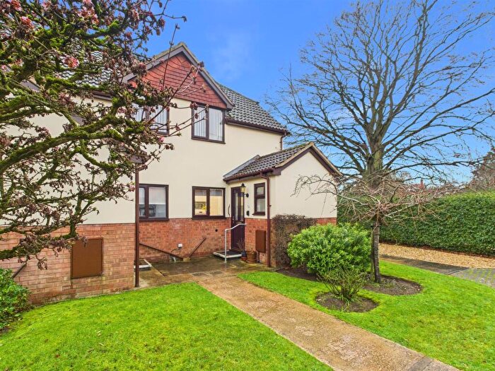 2 Bedroom Semi Detached House For Sale In Church Road, Churchdown, Gloucester, GL3