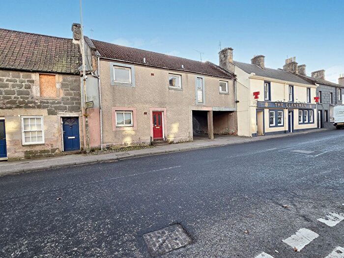 3 Bedroom Flat For Sale In High Street, Leslie, KY6