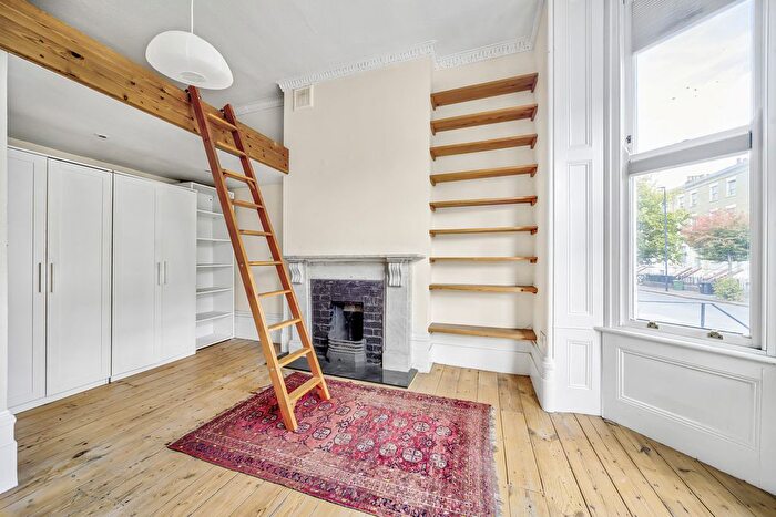 1 Bedroom Flat For Sale In Coldharbour Lane, London, SE5