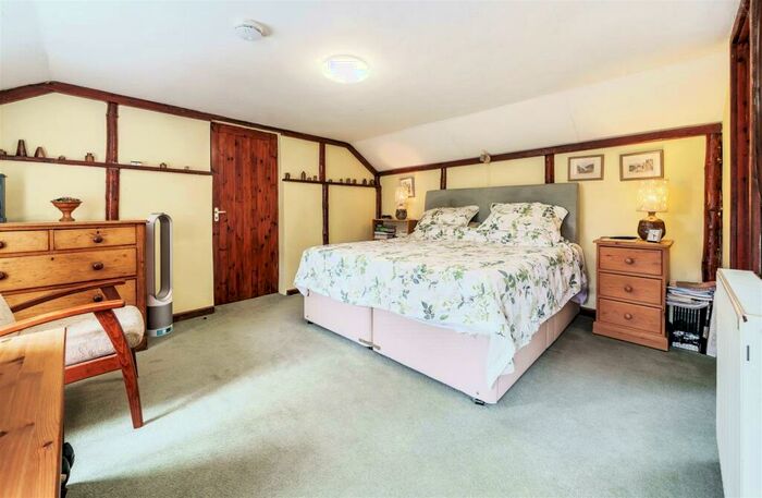 6 Bedroom Detached House For Sale In Par, PL24